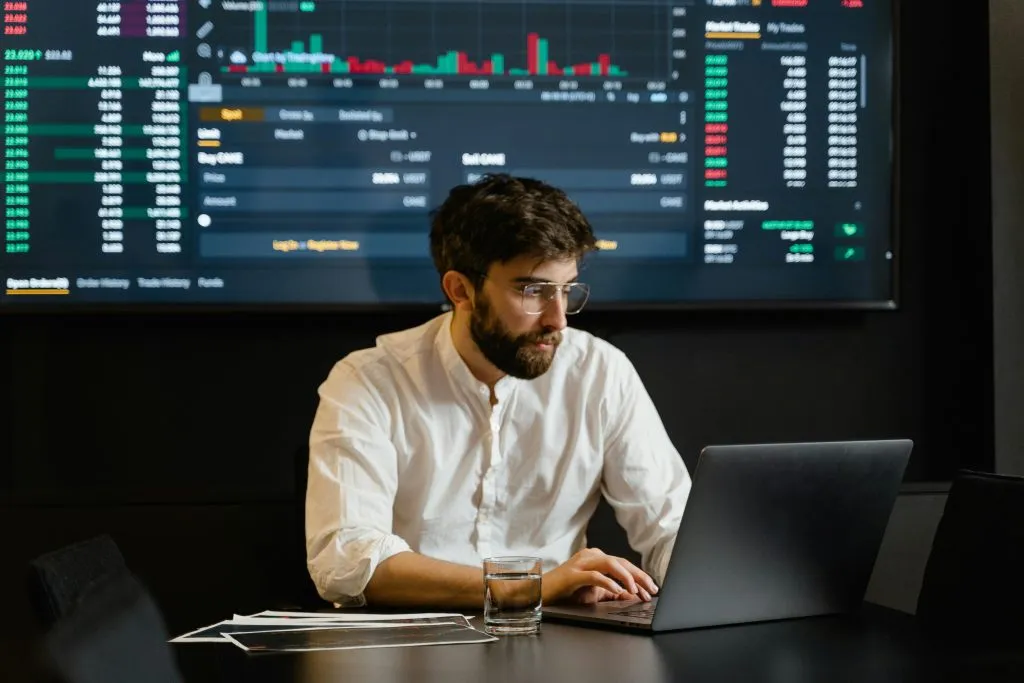 Como invertir con Señales de Trading en Evest